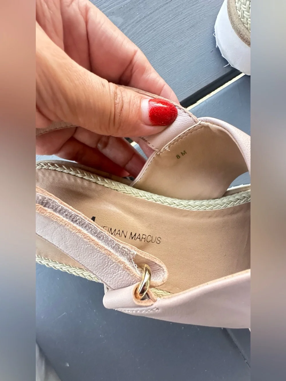NM by Neiman Marcus Blush Leather Crisscross Slingback Sandals size 8